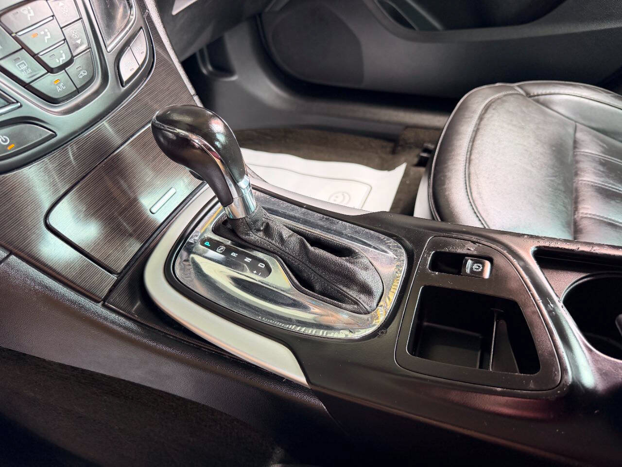 Used 2015 Buick Regal Premium FWD image 41