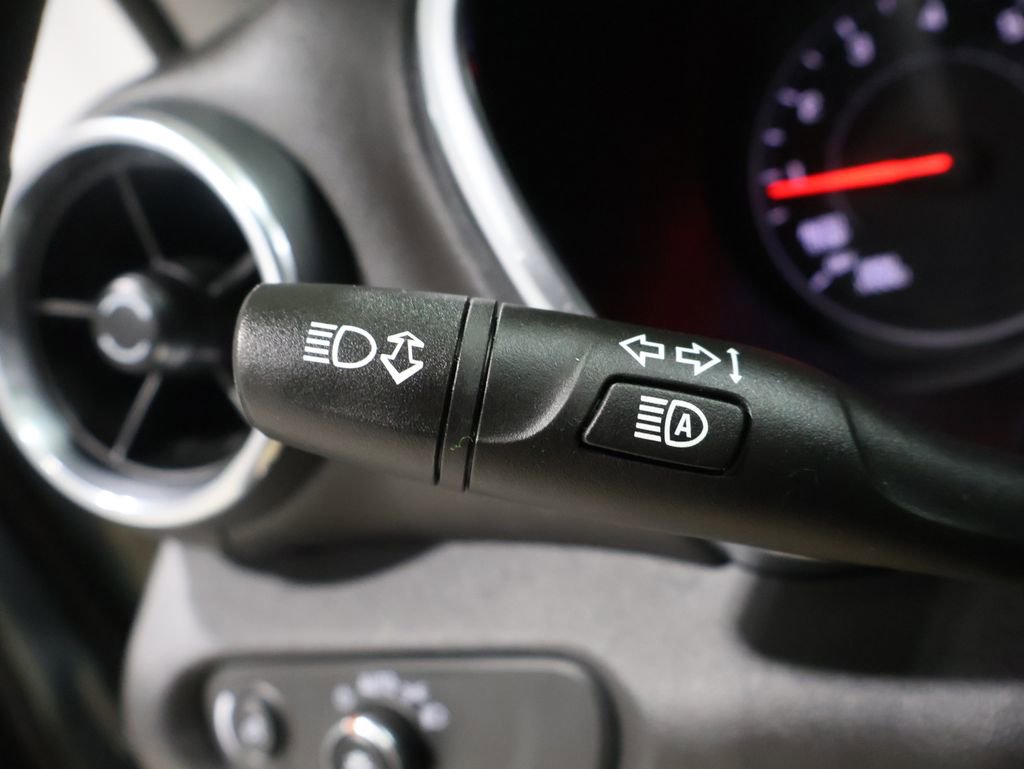 Used 2023 Chevrolet Blazer LT image 36