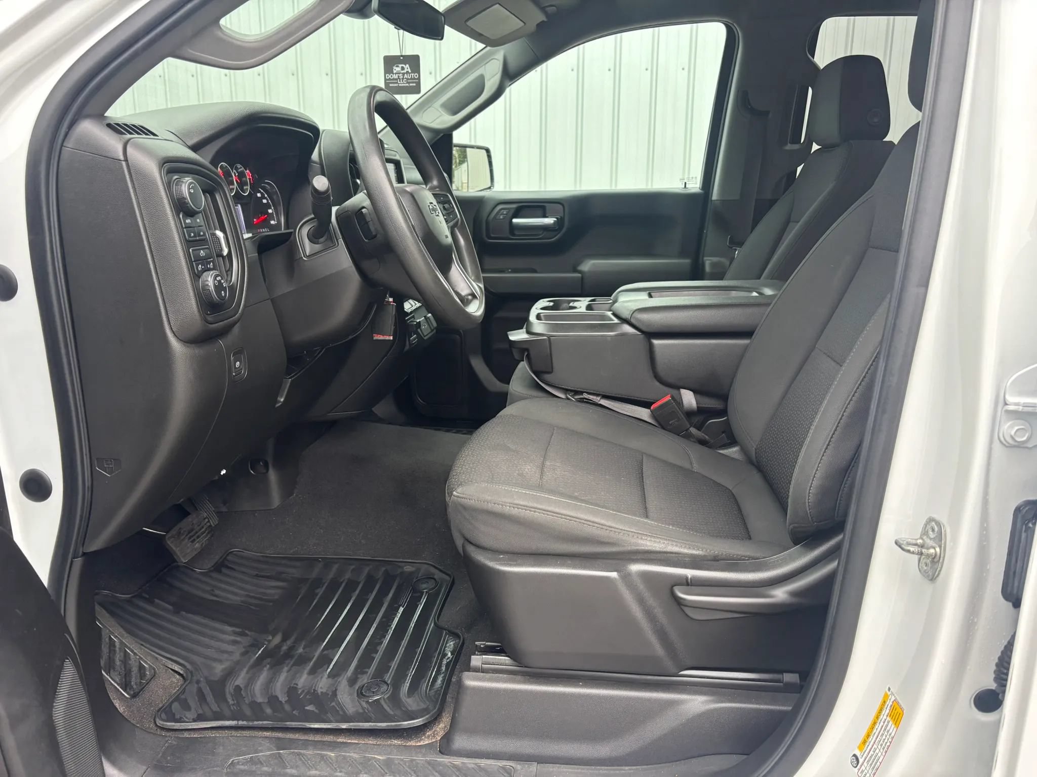 Used 2021 Chevrolet Silverado 1500 Custom Trail Boss w/ Safety Confidence Package AWD/4WD image 20