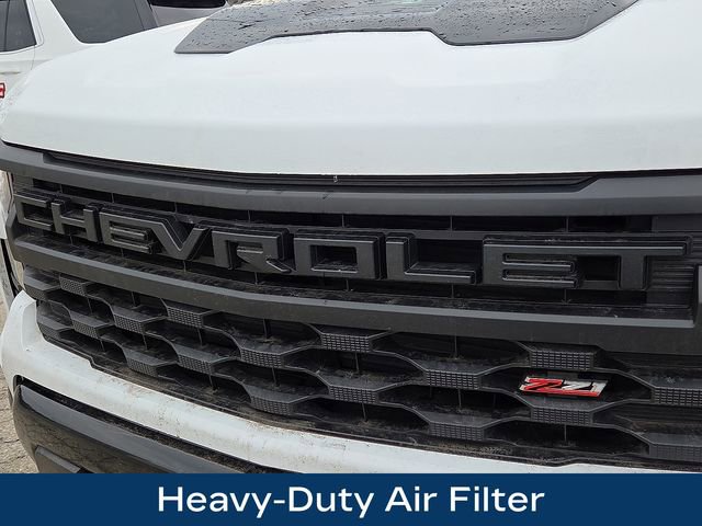 Used 2022 Chevrolet Silverado 1500 Custom Trail Boss w/ LPO, Dark Essentials Package image 32