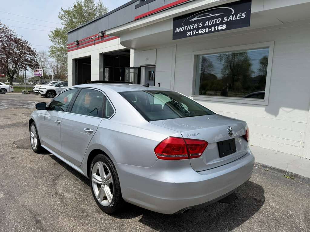 Used 2014 Volkswagen Passat TDI SE FWD image 9