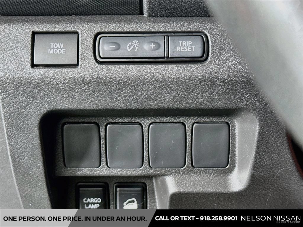 Certified 2023 Nissan Frontier PRO-4X w/ Tow Package AWD/4WD image 10