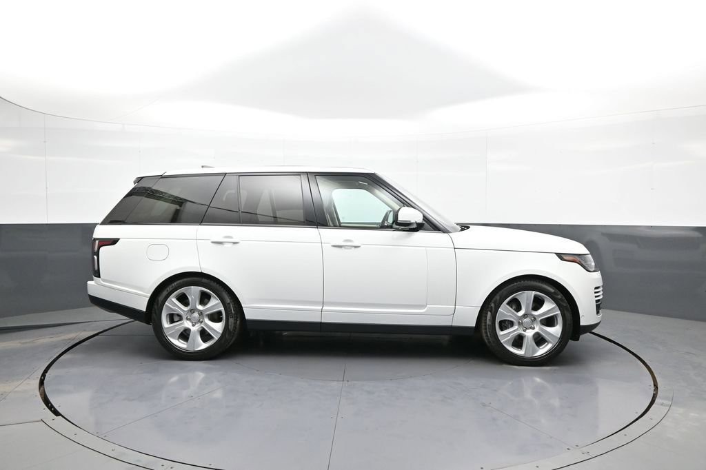 Used 2019 Land Rover Range Rover HSE image 5