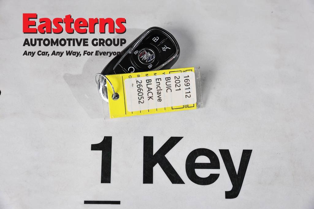 Used 2021 Buick Enclave Essence w/ Sport Touring Edition image 26