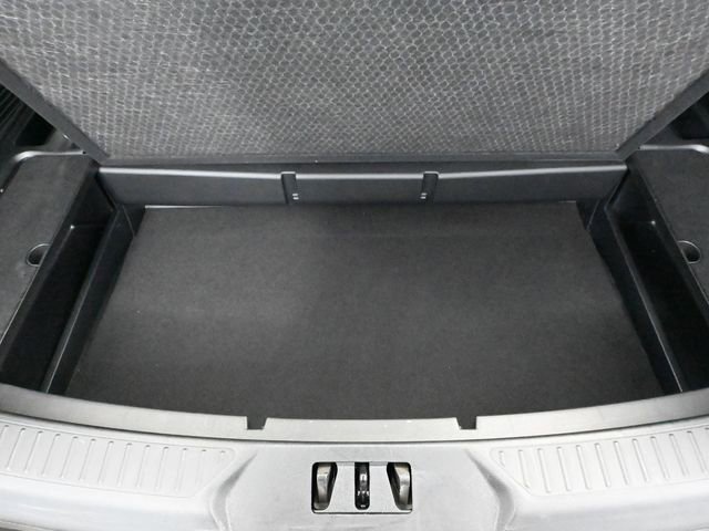 Used 2024 Ford Explorer XLT w/ XLT Sport Appearance Package image 50