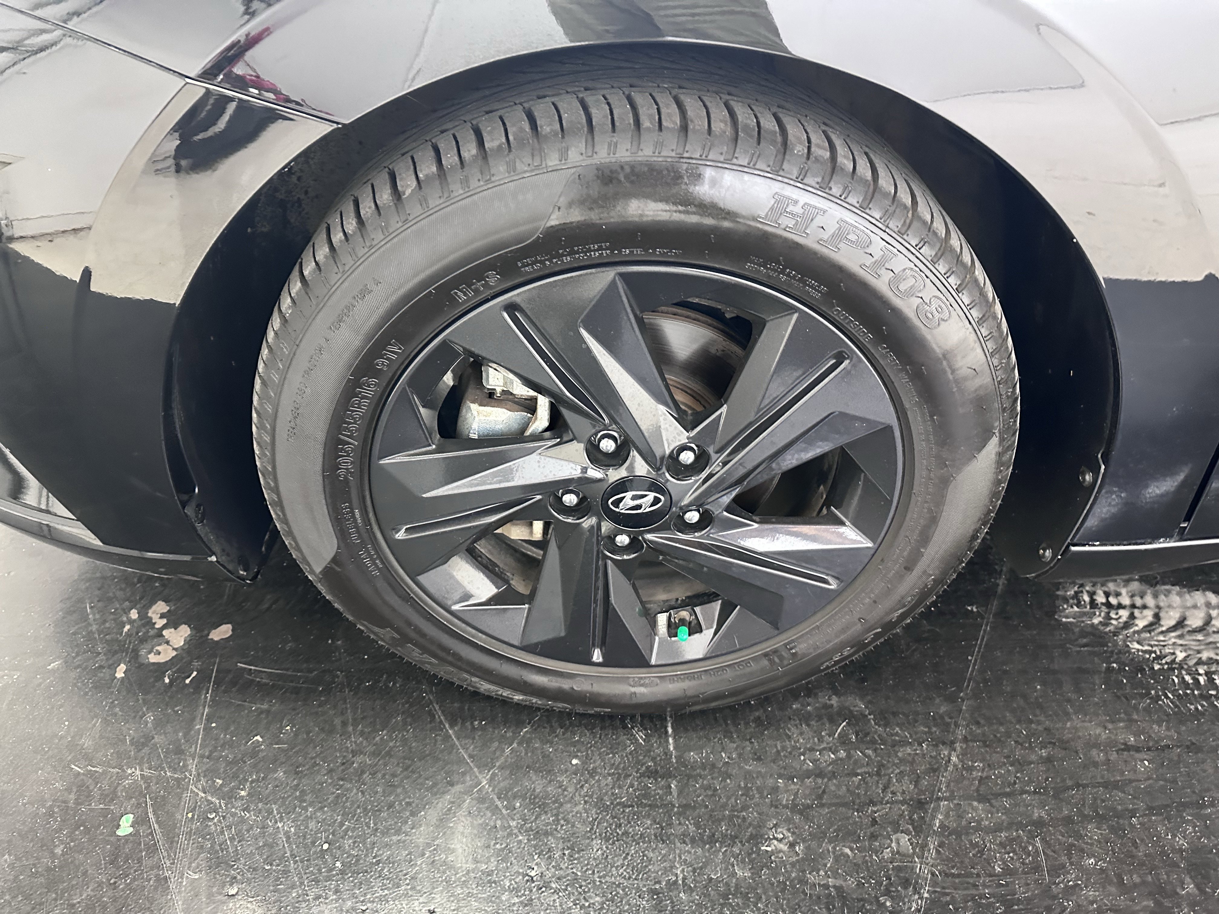 Used 2021 Hyundai Elantra SEL image 23