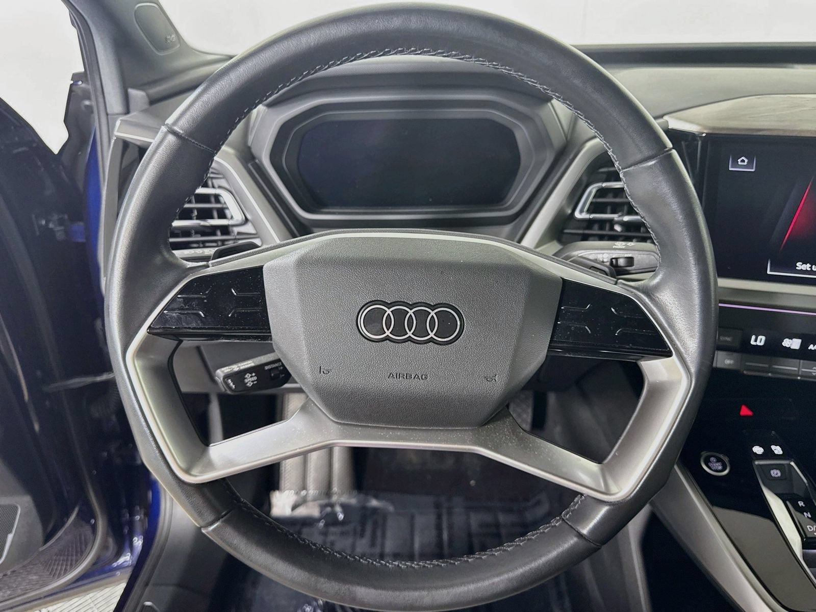 Certified 2023 Audi Q4 e-tron Premium Plus w/ Premium Plus AWD/4WD image 13