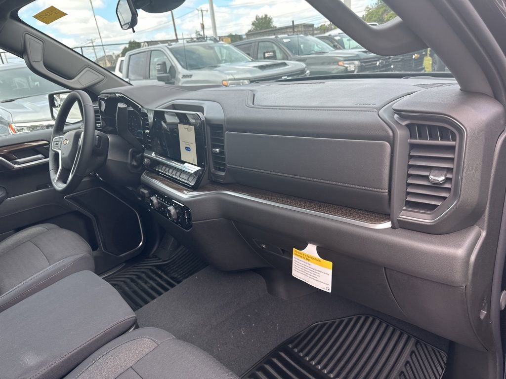 New 2026 Chevrolet Silverado 1500 LT image 20