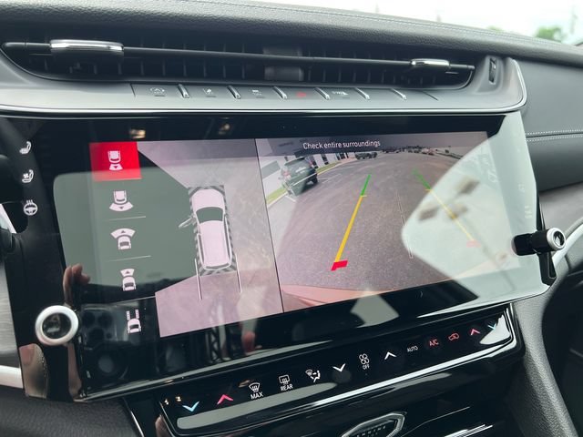 New 2026 Jeep Grand Cherokee Limited AWD/4WD image 19