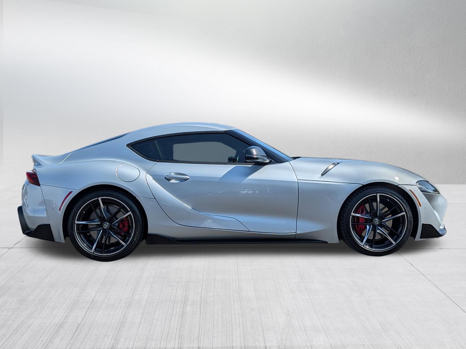 Used 2020 Toyota Supra Premium w/ Driver Assist Package image 8