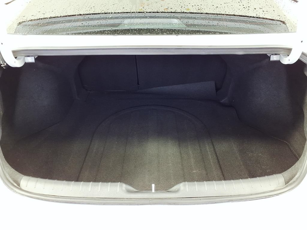 Used 2025 Hyundai Elantra N Line FWD image 9