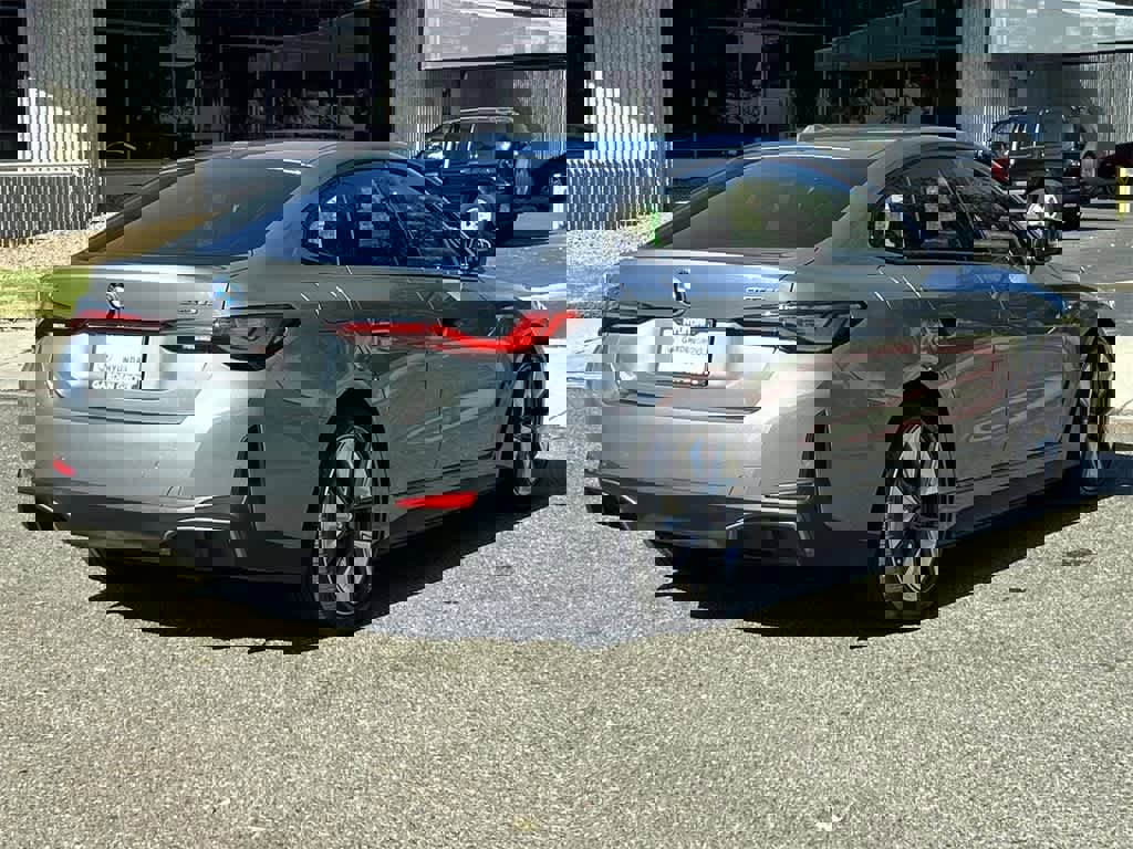 Used 2023 BMW i4 eDrive35 image 12