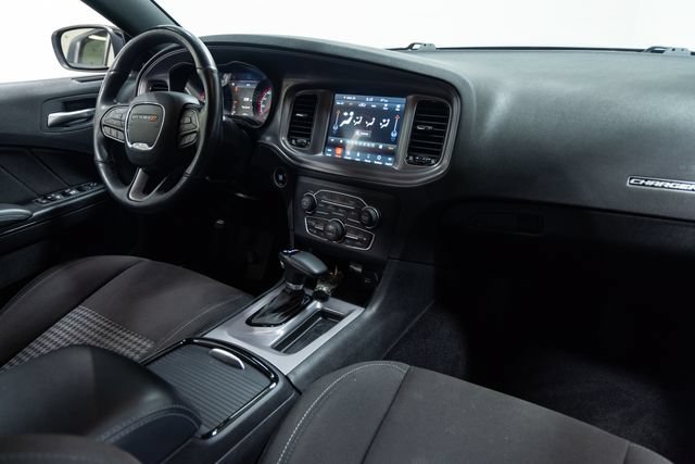 Used 2023 Dodge Charger R/T w/ Blacktop Package RWD image 26