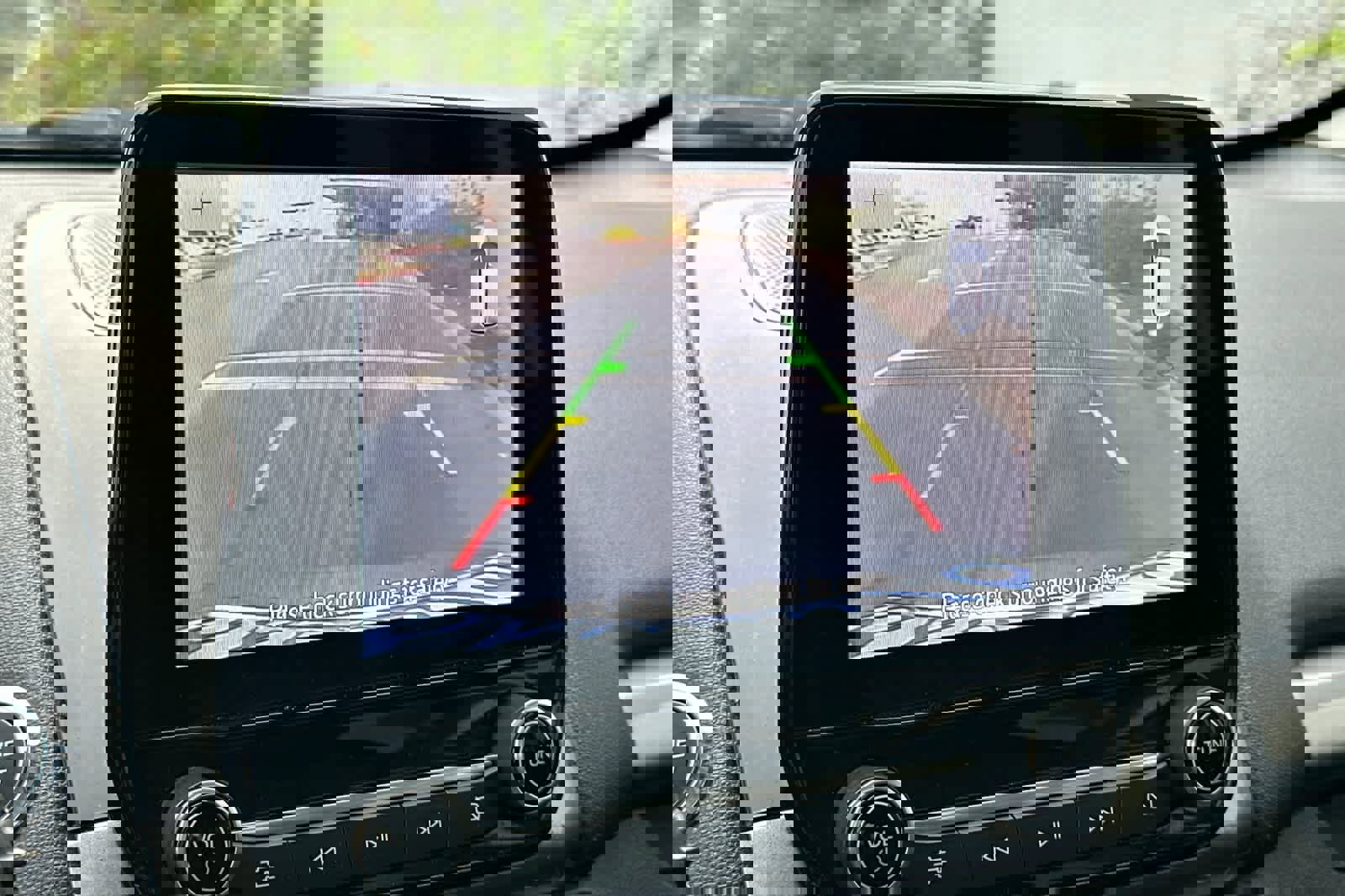 Used 2021 Ford EcoSport SE w/ SE Convenience Package image 21