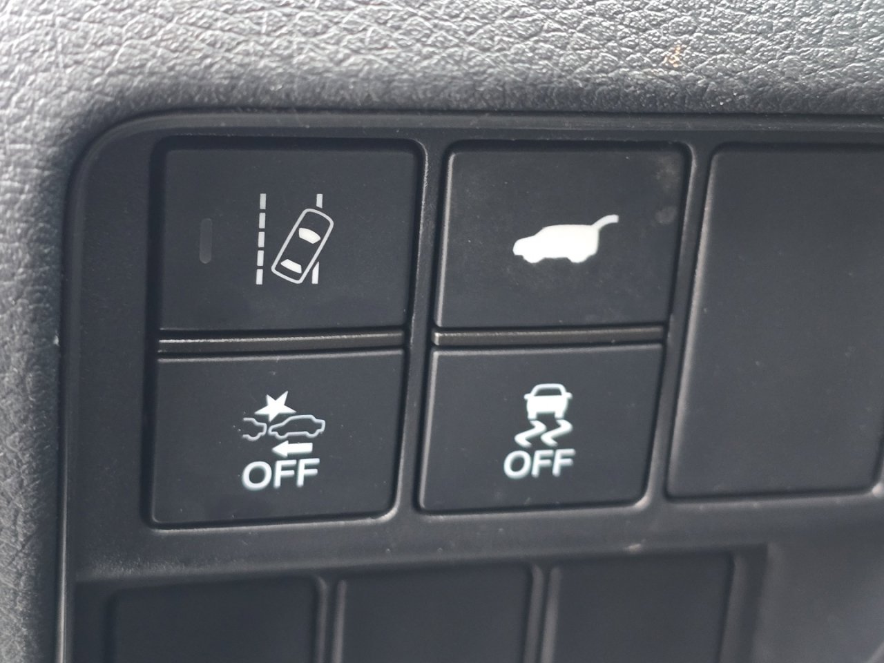 Used 2020 Honda CR-V EX-L image 10