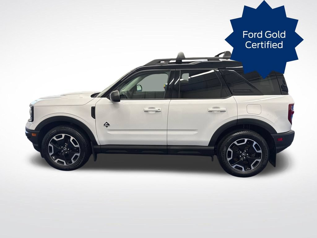 Used 2022 Ford Bronco Sport Outer Banks w/ Tech Package AWD/4WD image 2