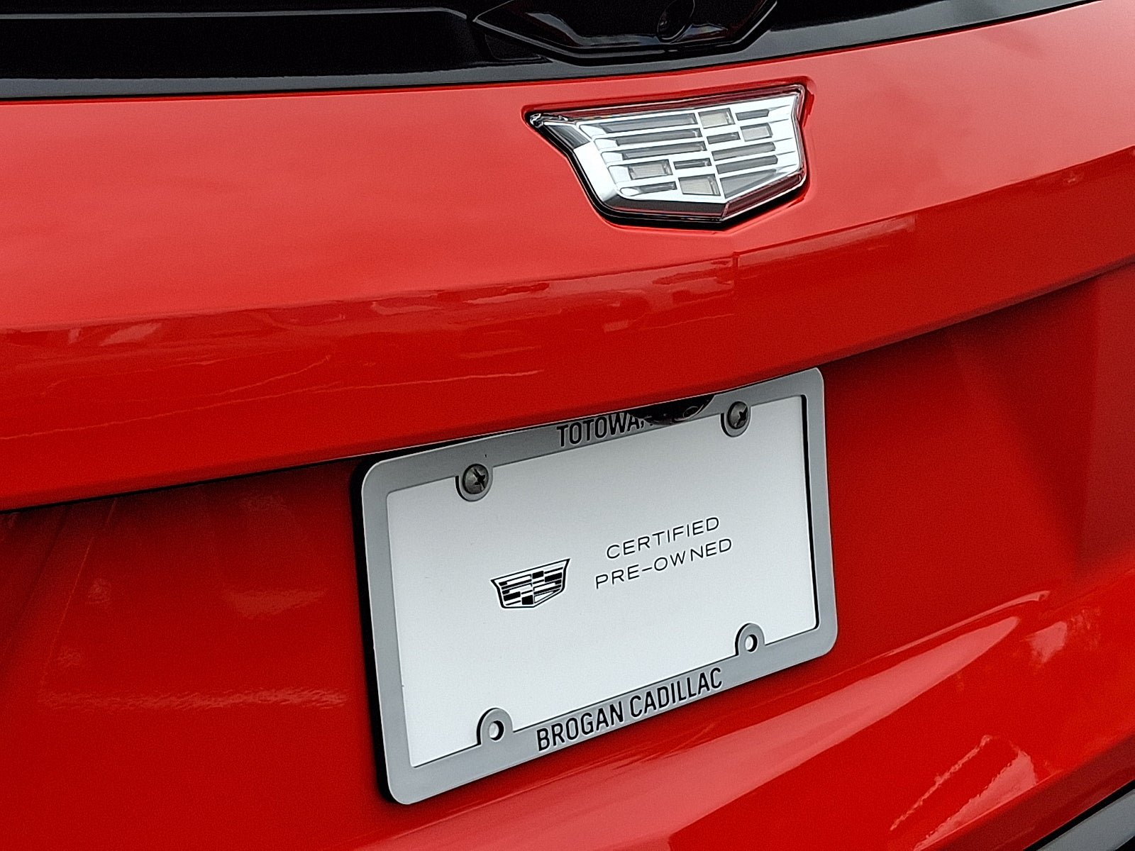 Certified 2025 Cadillac Optiq Sport 2 AWD/4WD image 33