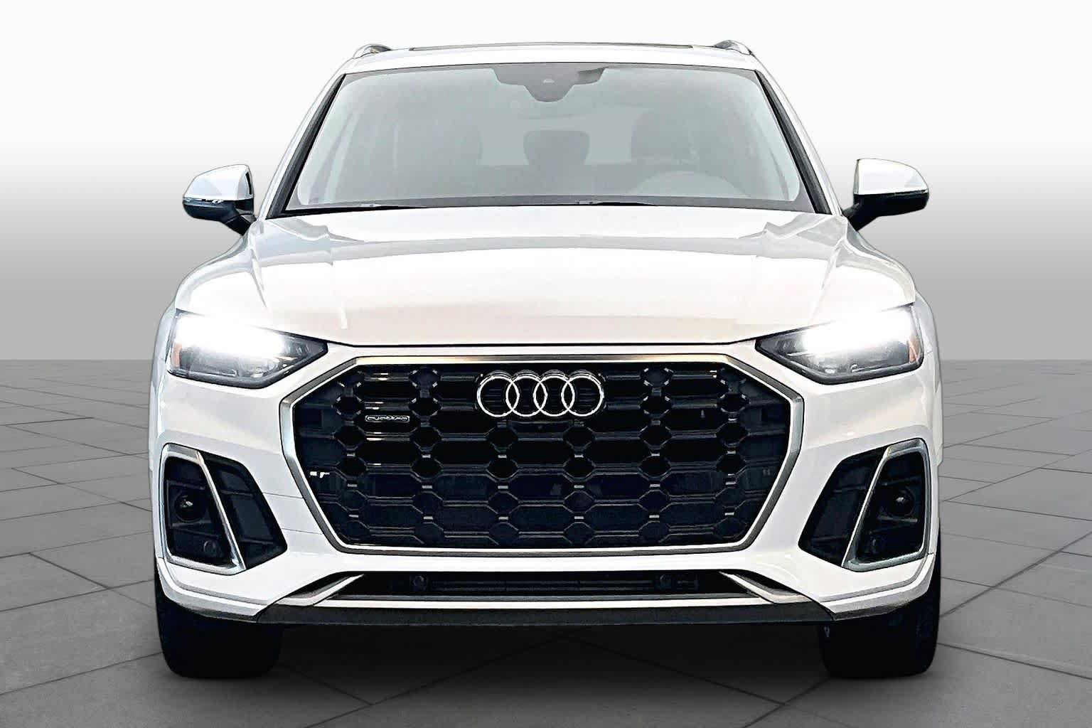 Used 2022 Audi Q5 2.0T Premium Plus w/ Premium Plus Package AWD/4WD image 4