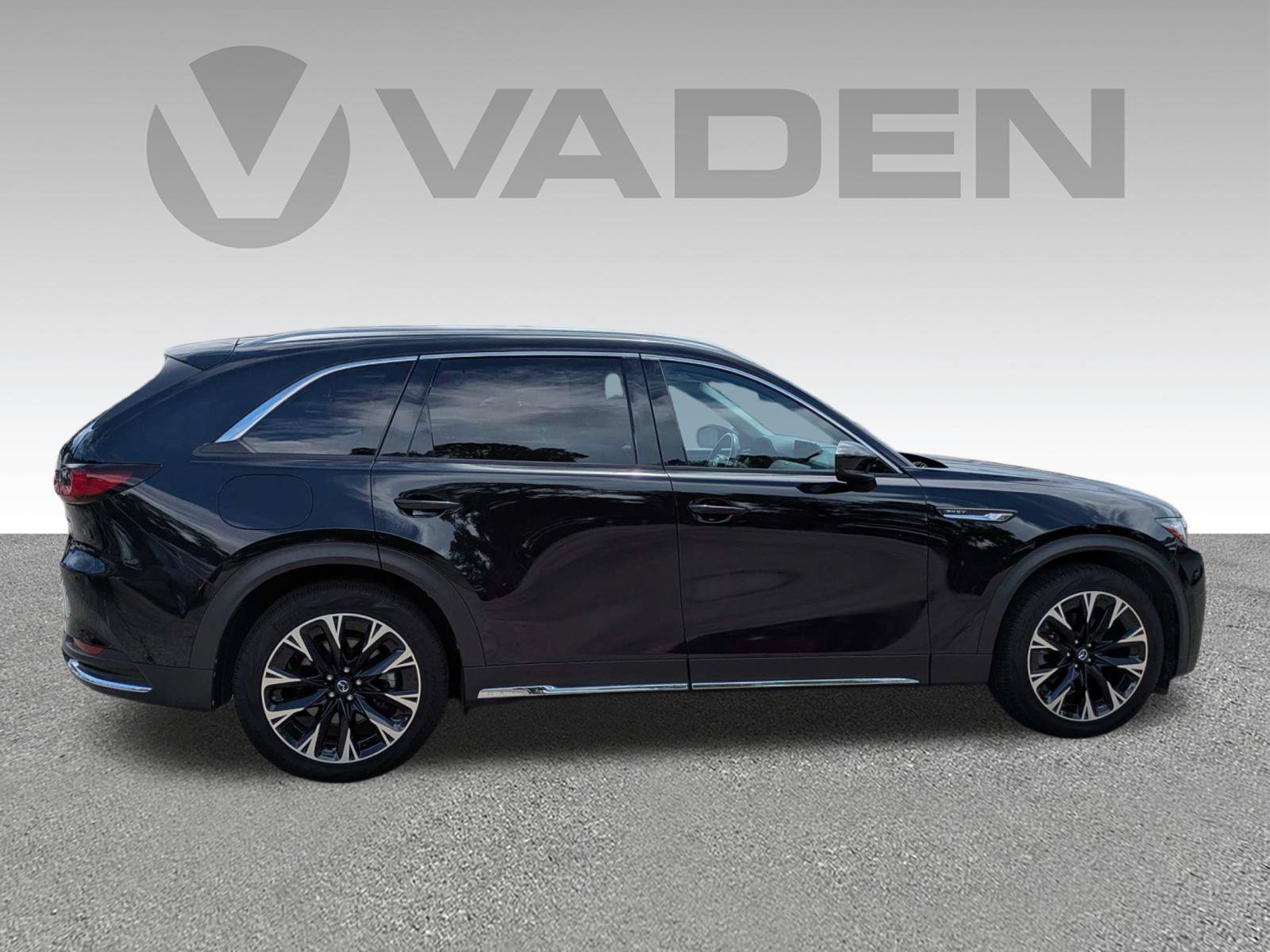 Used 2024 MAZDA CX-90 Plug-In Hybrid w/ Premium Pkg AWD/4WD image 27