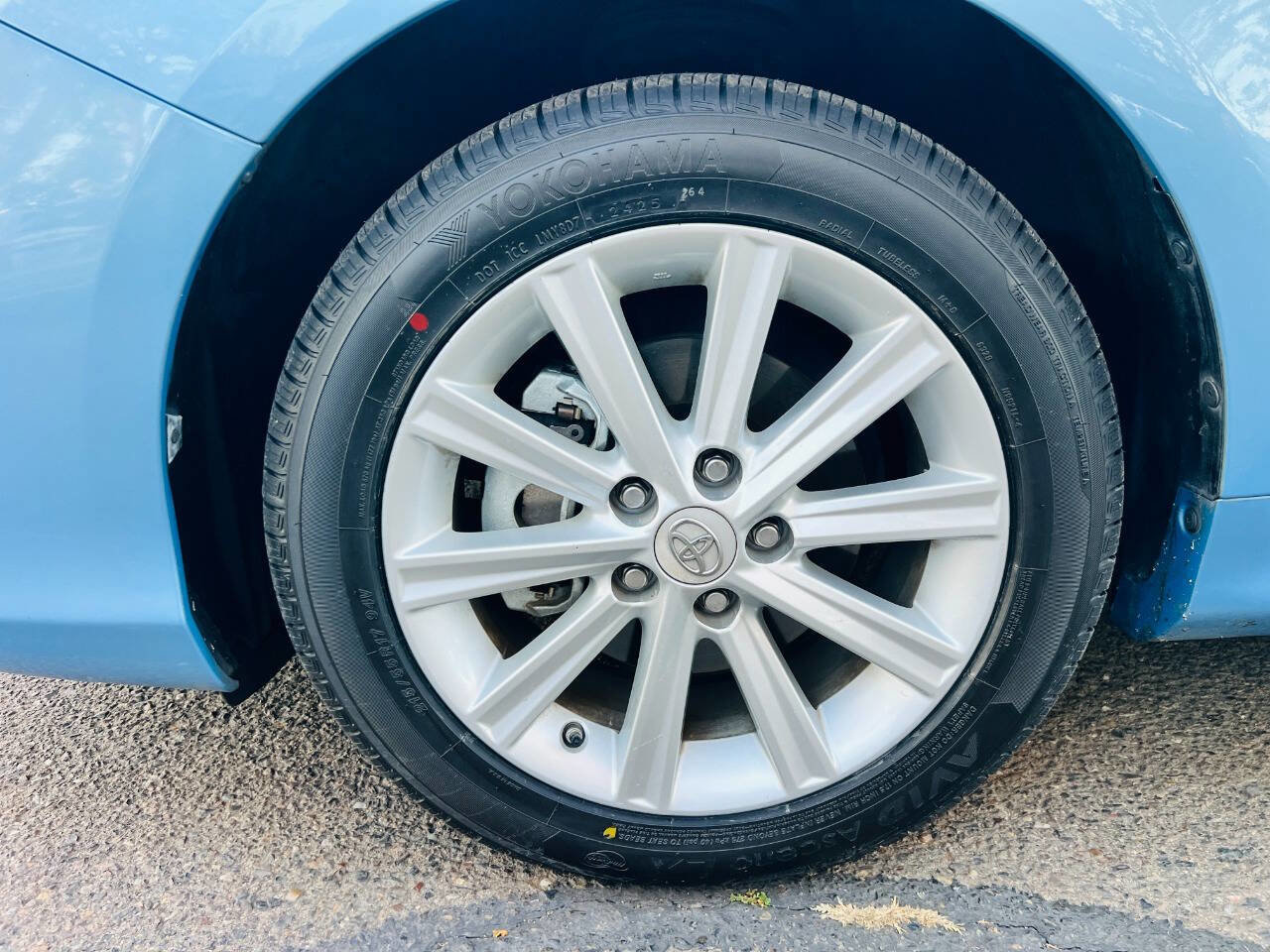 Used 2012 Toyota Camry XLE w/ Convenience Pkg image 13