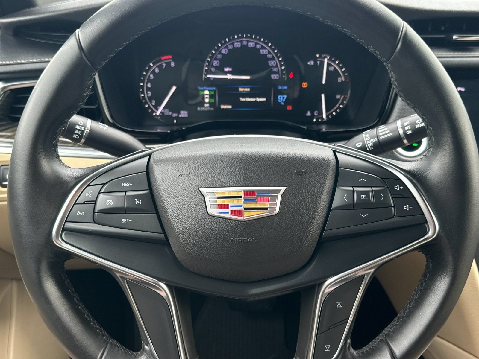 Used 2019 Cadillac XT5 AWD image 21