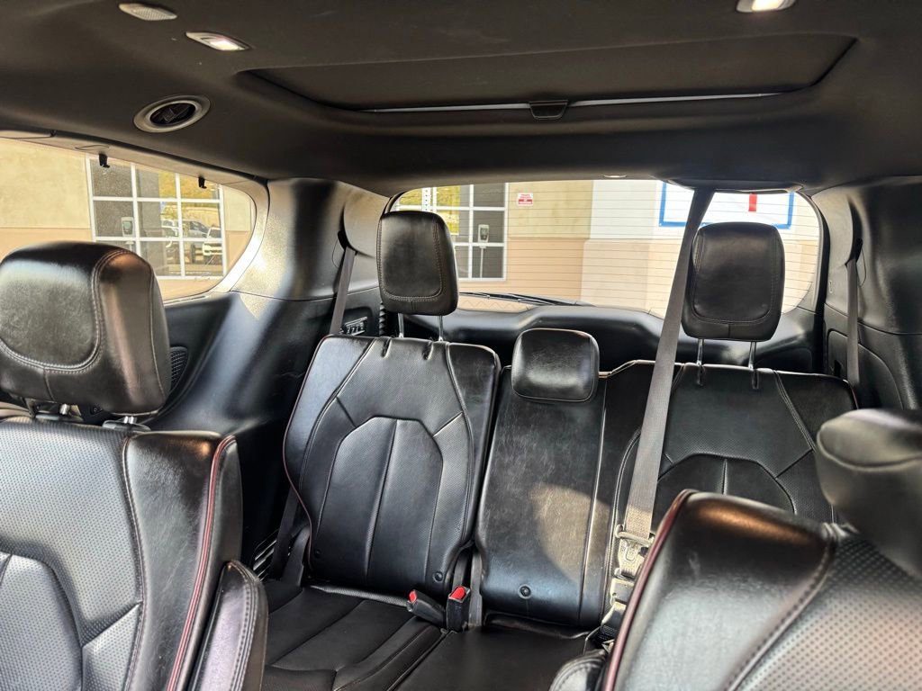 Used 2020 Chrysler Pacifica Limited image 12