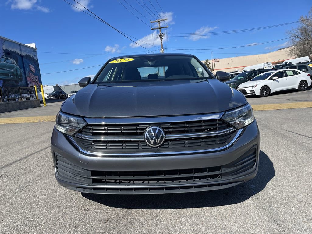 Used 2024 Volkswagen Jetta S image 5