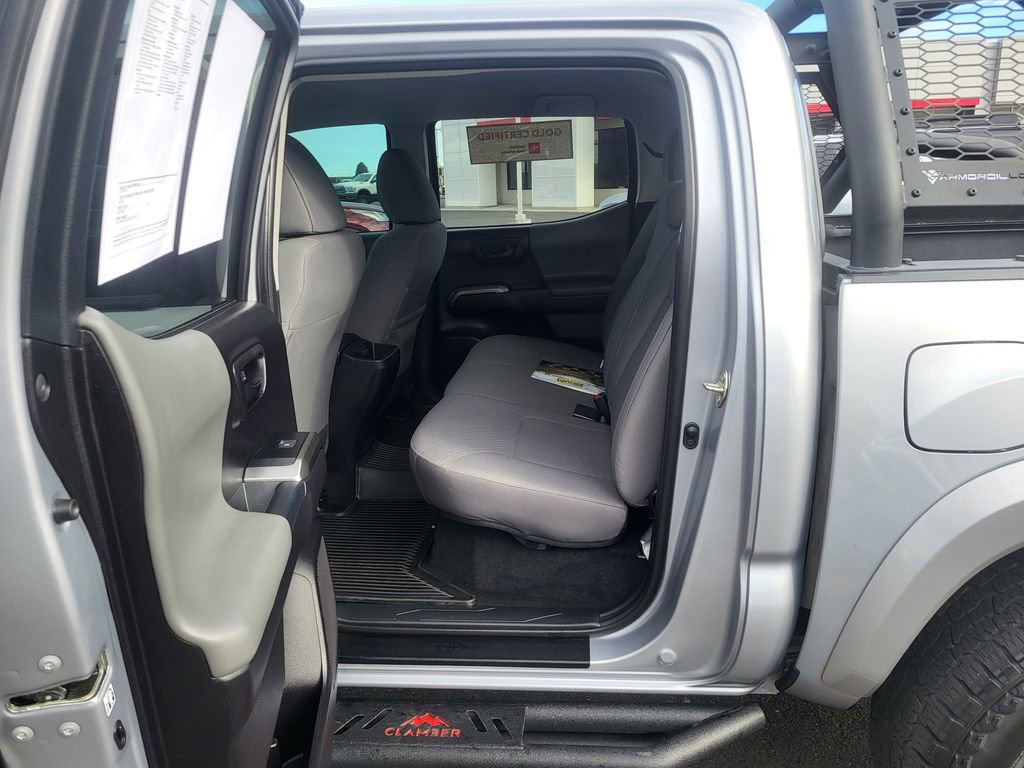 Certified 2020 Toyota Tacoma SR5 image 19