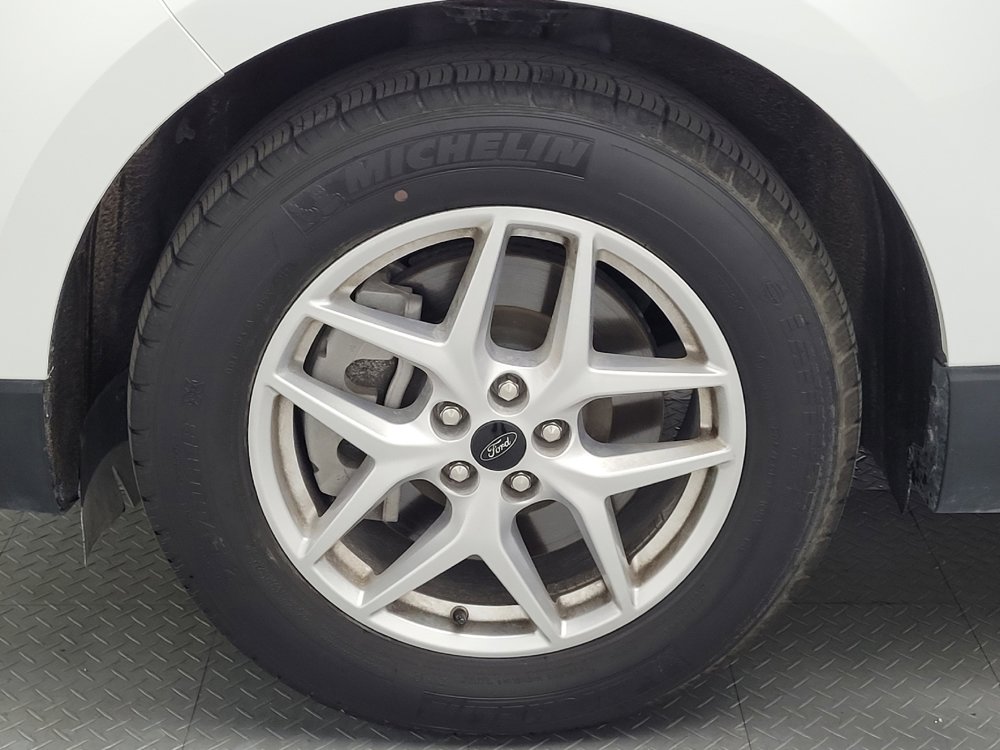 Used 2024 Ford Edge SEL image 31