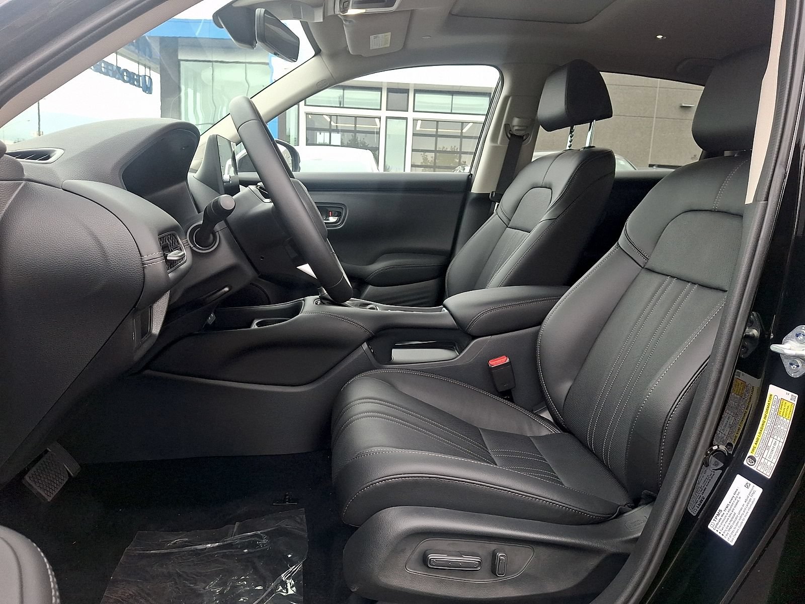 New 2026 Honda HR-V EX-L image 7