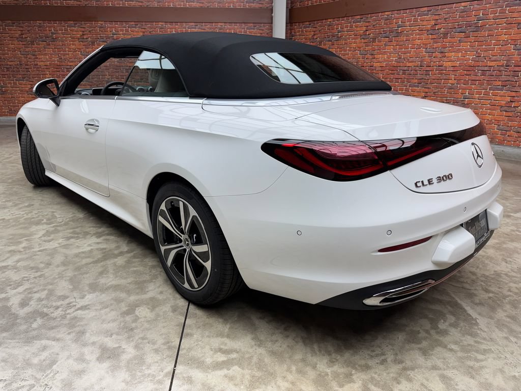 New 2027 Mercedes-Benz CLE 300 4MATIC Cabriolet image 3