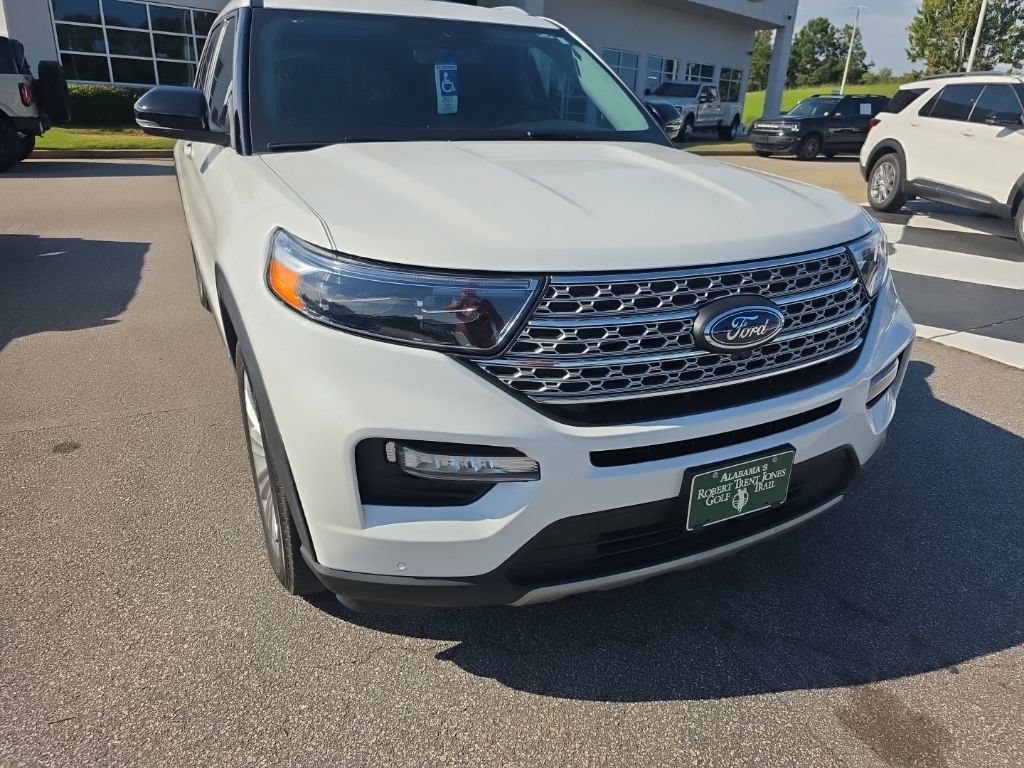 Used 2023 Ford Explorer Limited w/ Equipment Group 301A RWD image 10
