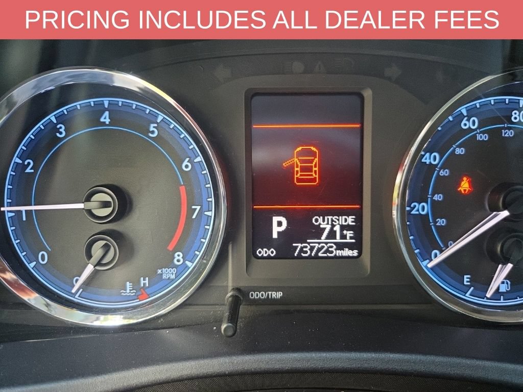 Used 2017 Toyota Corolla LE w/ Carpet Mat Package (TMS) FWD image 8