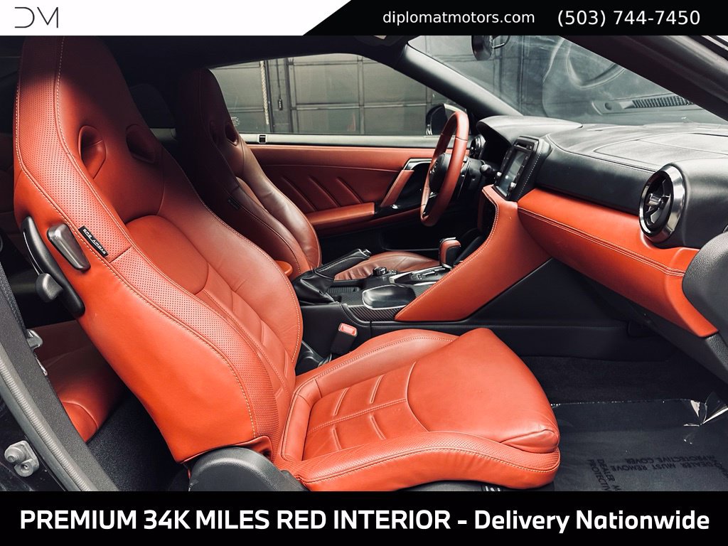 Used 2018 Nissan GT-R Premium w/ Premium Interior Package AWD/4WD image 20