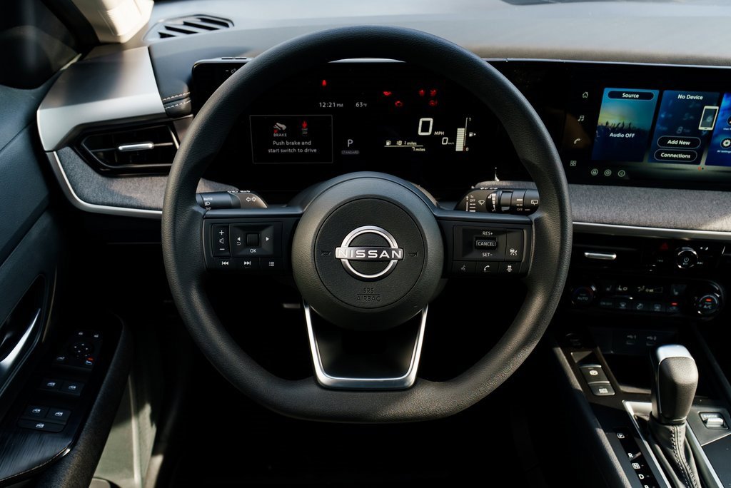 New 2026 Nissan Kicks SV w/ SV Premium Package image 11