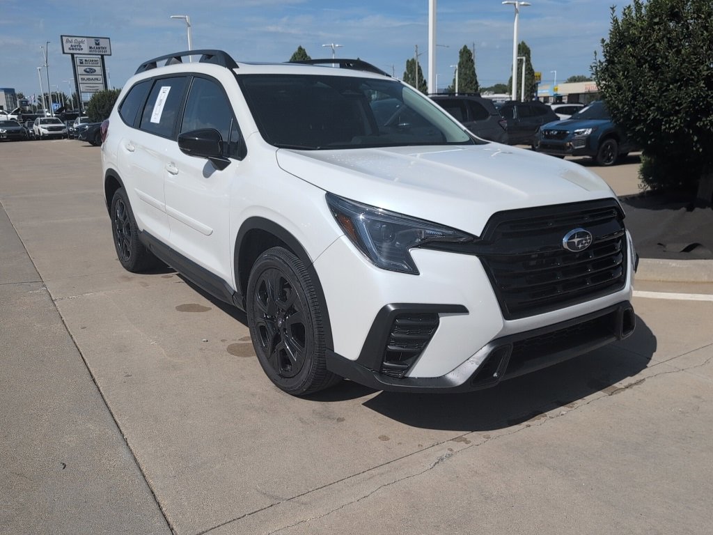 Used 2025 Subaru Ascent Bronze Edition w/ Popular Package #2 image 4