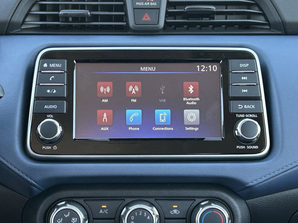 New 2025 Nissan Versa SV image 12