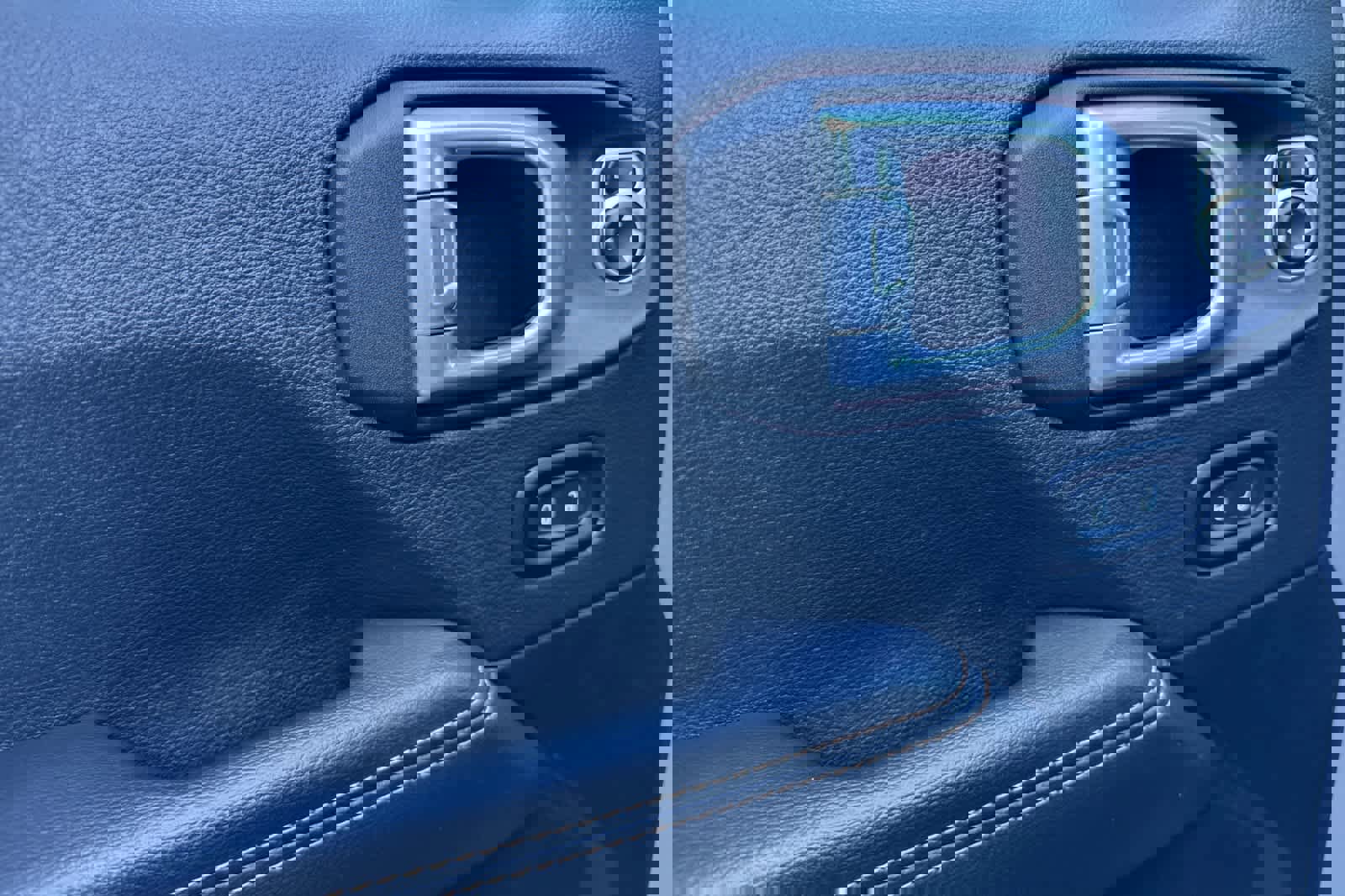 Used 2022 Jeep Wrangler Unlimited Sahara image 10