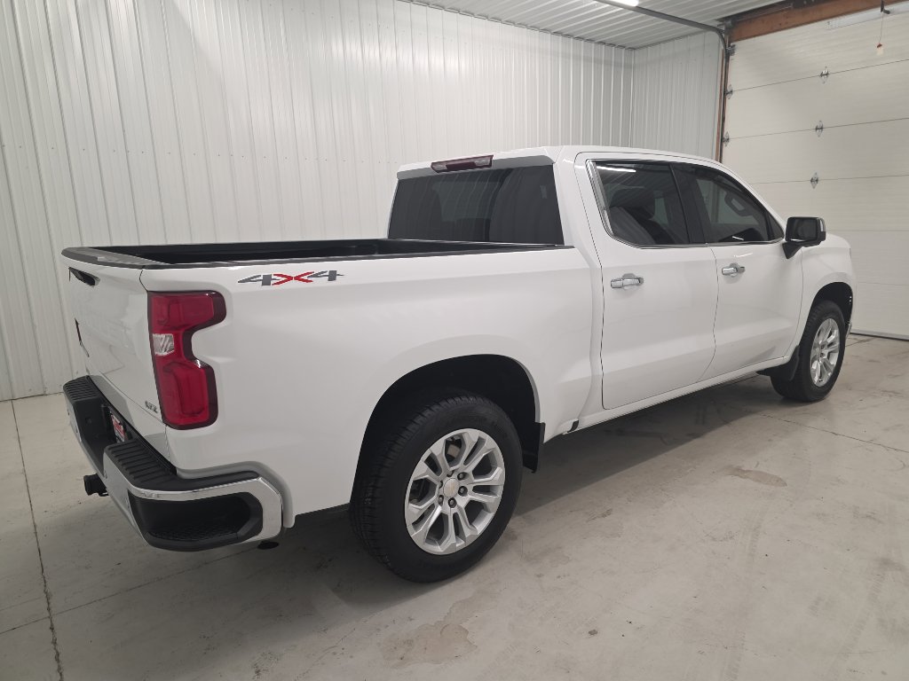 Used 2023 Chevrolet Silverado 1500 LTZ image 14