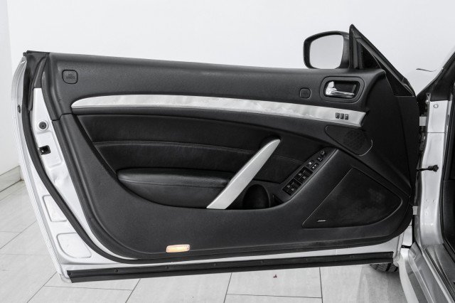 Used 2011 INFINITI G37 Convertible w/ Premium Pkg RWD image 35