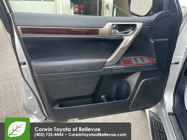 Used 2017 Lexus GX 460 Premium image 10