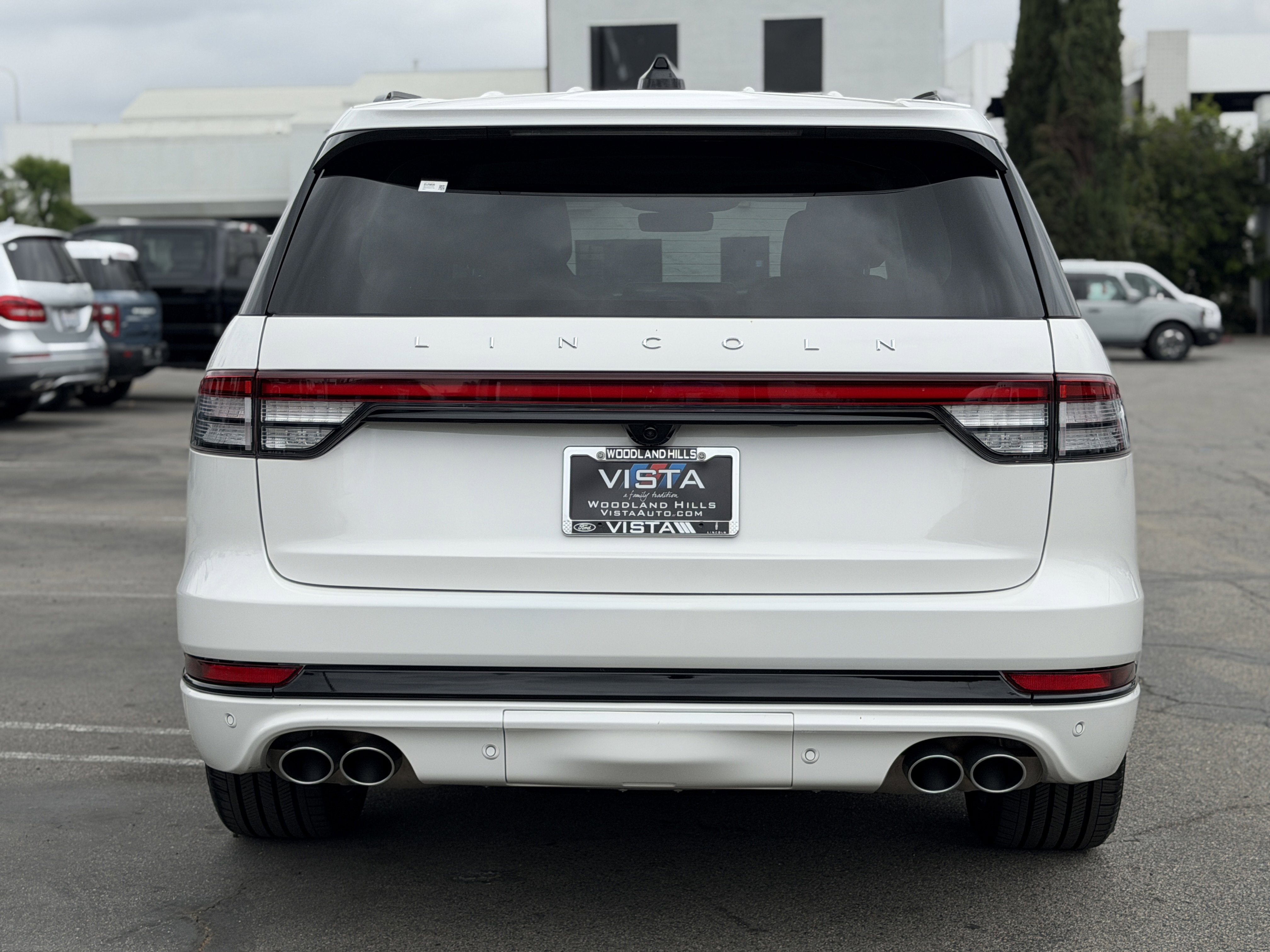 Used 2025 Lincoln Aviator Reserve w/ Equipment Group 201A AWD/4WD image 5