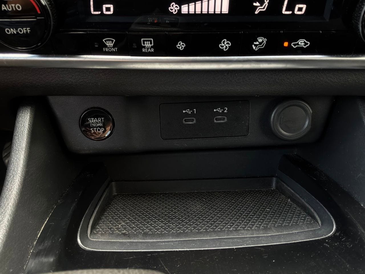 Used 2025 Nissan Rogue SV AWD/4WD image 25