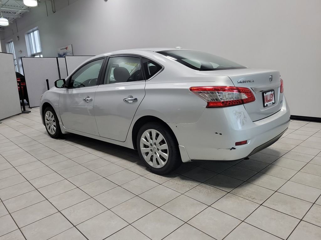 Used 2013 Nissan Sentra SV w/ Driver Pkg image 4