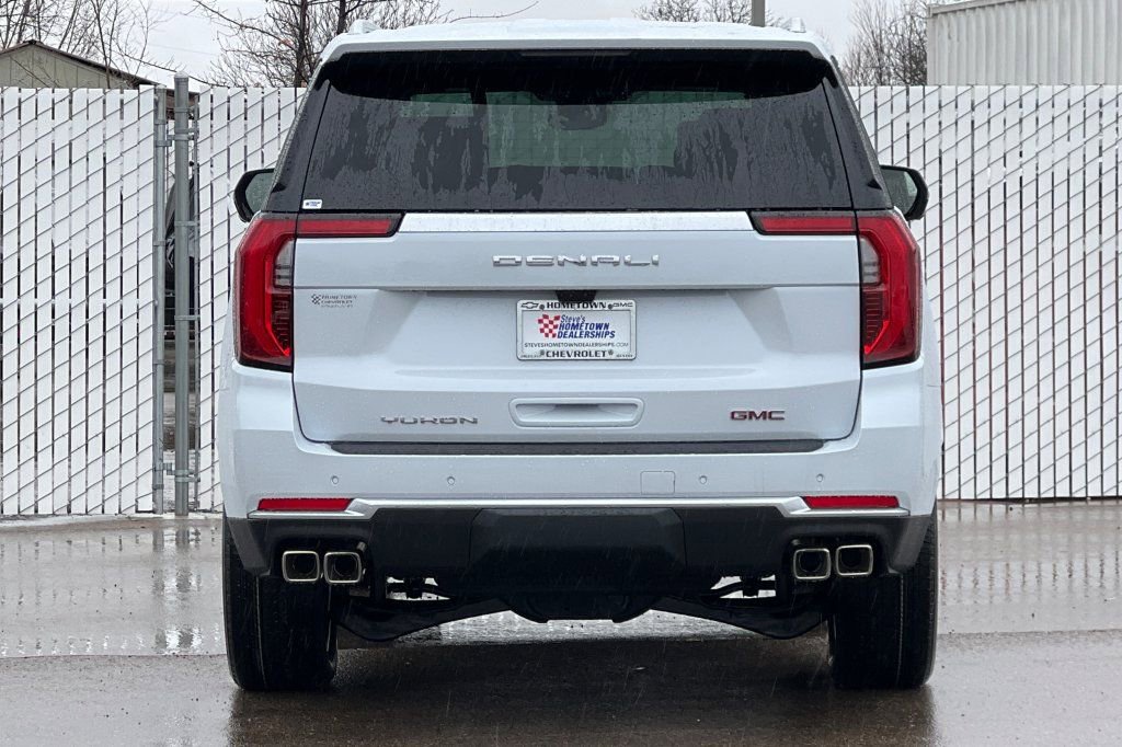 New 2026 GMC Yukon Denali w/ Denali Reserve Package image 5