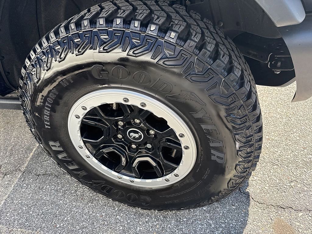 Used 2023 Ford Bronco Badlands image 4