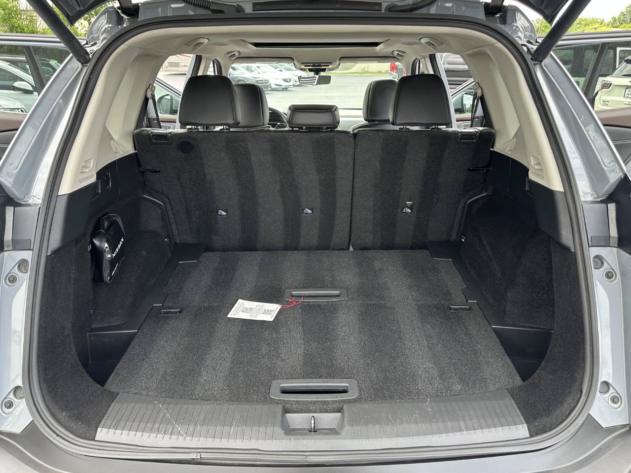 Used 2021 Nissan Rogue SL FWD image 37