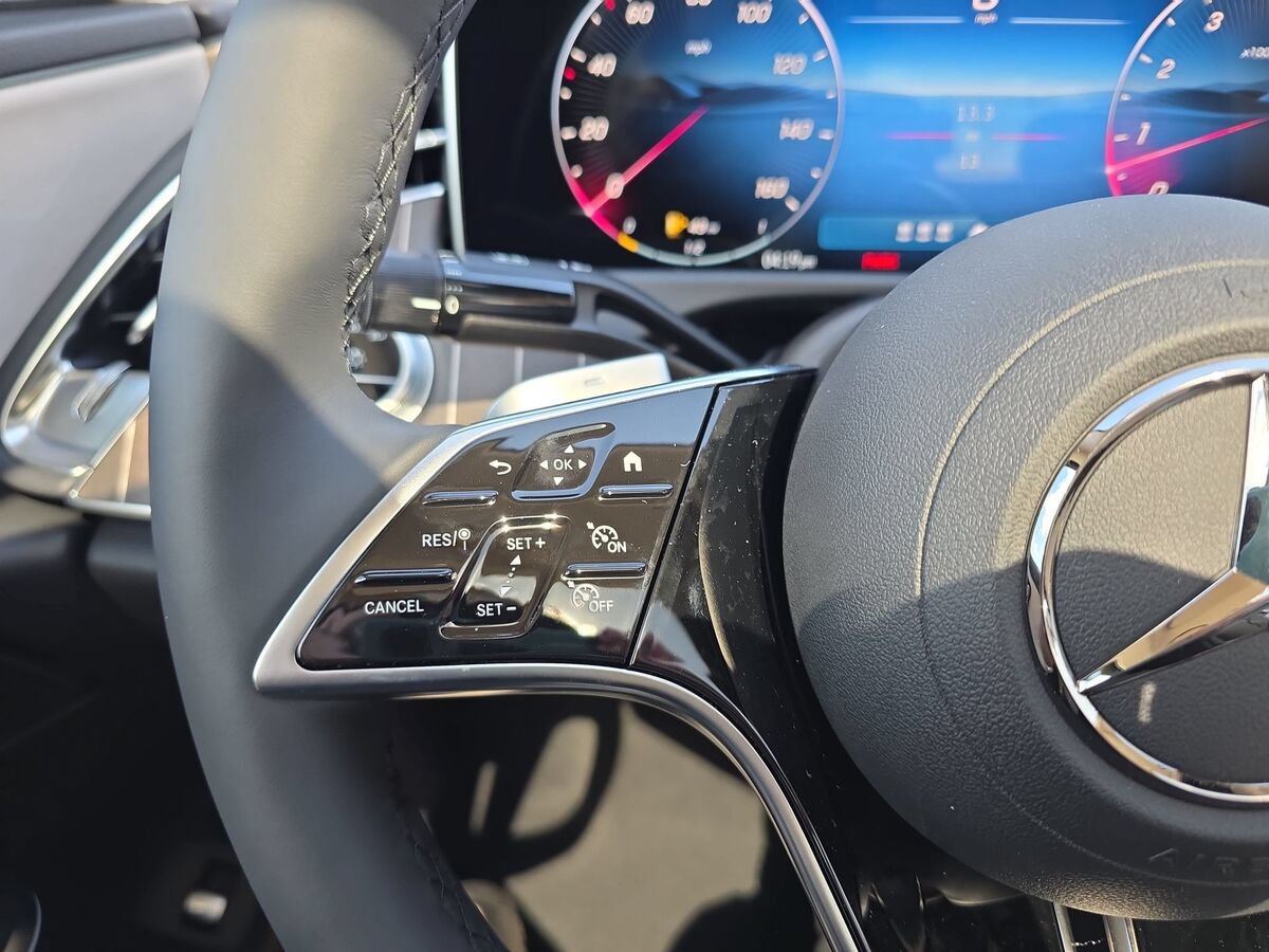 New 2026 Mercedes-Benz E 450 4MATIC Sedan image 17