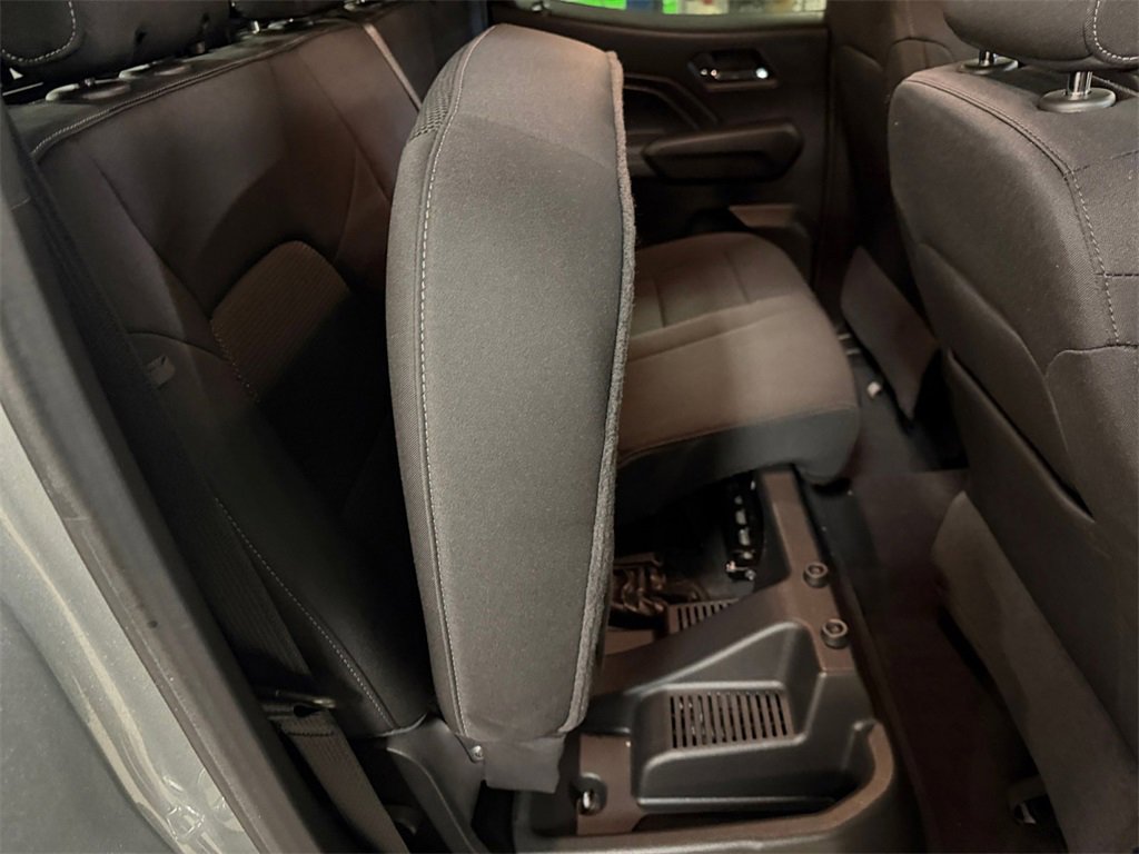 Certified 2024 Chevrolet Colorado LT w/ LT Convenience Package image 34