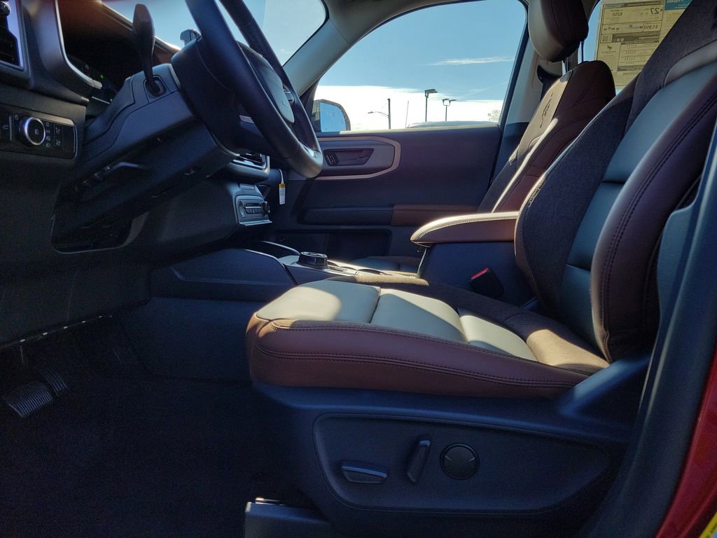 New 2025 Ford Bronco Sport Outer Banks w/ Outer Banks Tech Package+ image 17